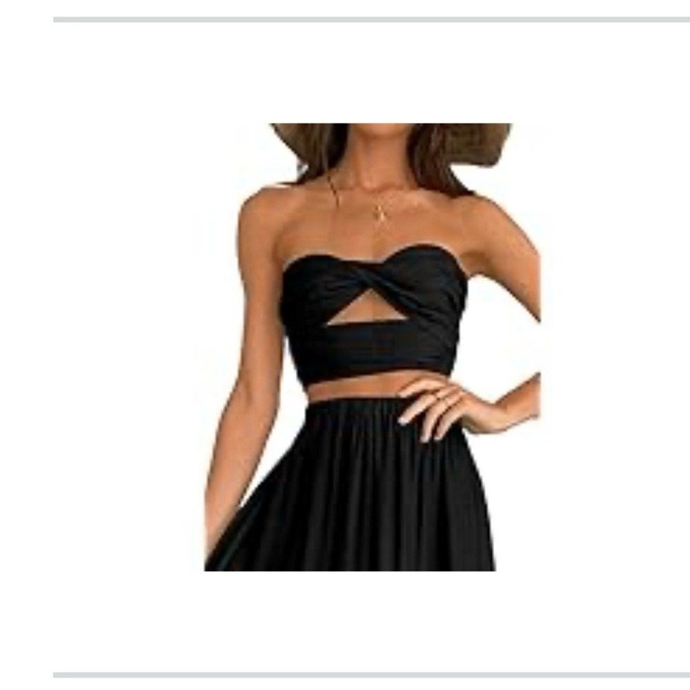 Twist Front Crop Top